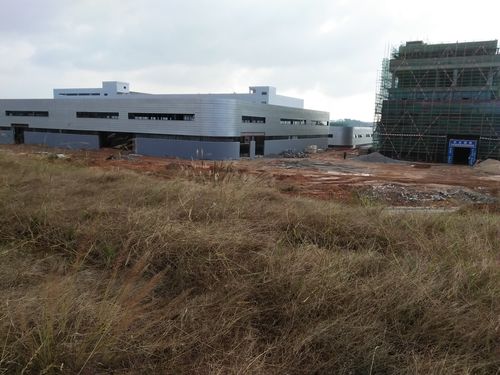 定南县、全南县参加全市六大攻坚战现场会项目调研——中亿昊天科技项目现场